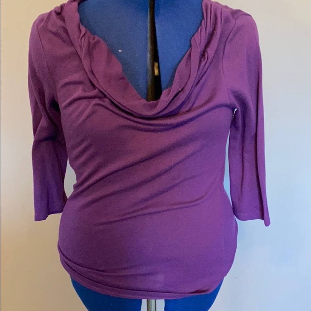 Drop neck shirt